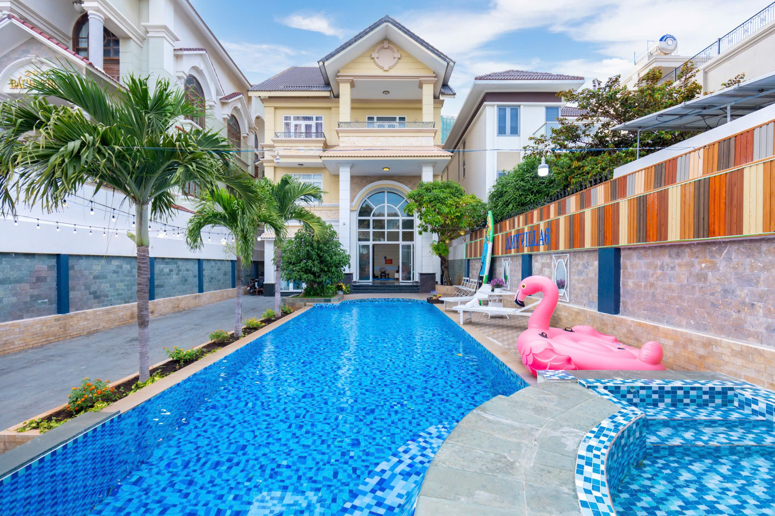 Villa Vung Tau Cho 50 Nguoi 3KM Villa Vung Tau Cho 50 Nguoi 3KM