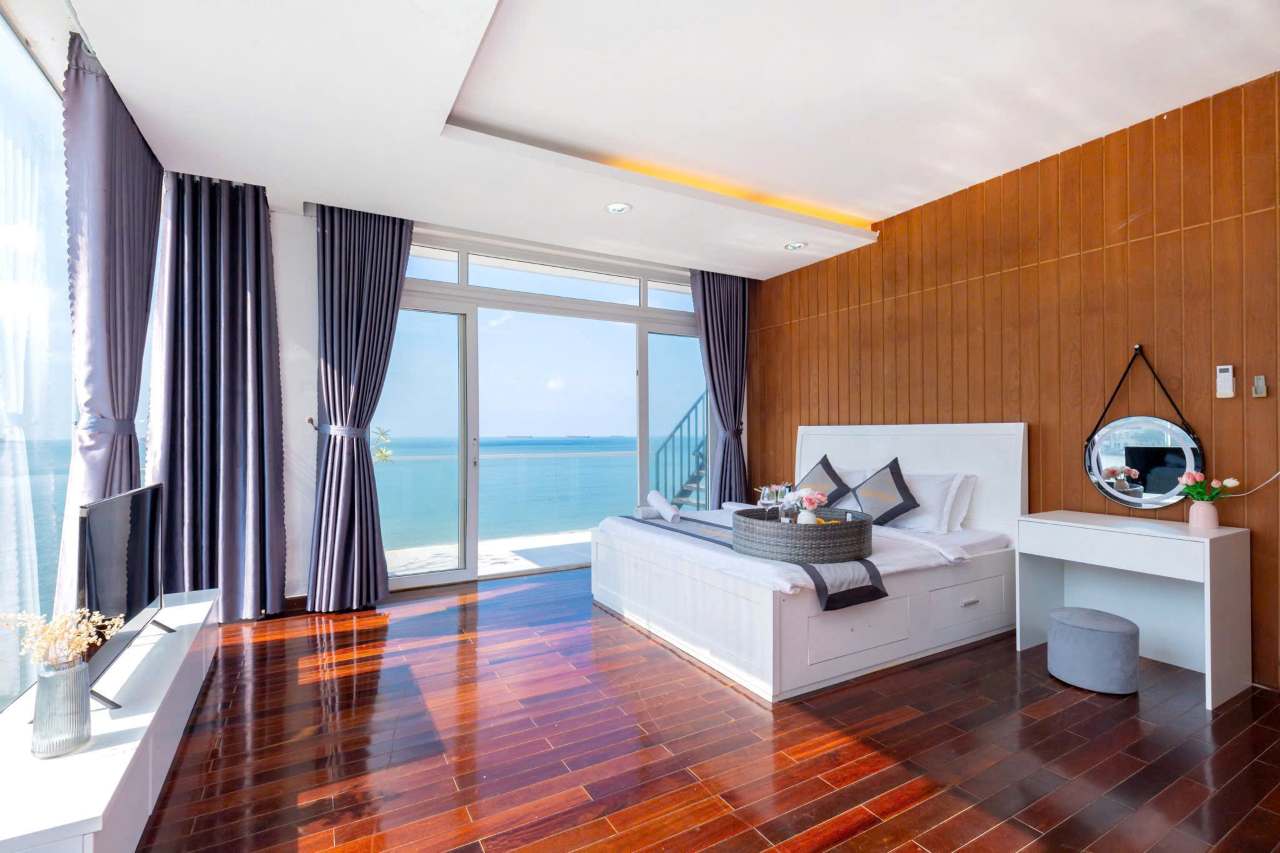 Villa Vũng Tàu Sát Biển 30 Người