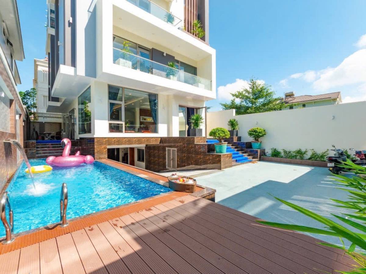 Hồ Bơi Villa Vũng Tàu Gần Bãi Sau Hồ Bơi Villa Vũng Tàu Gần Bãi Sau
